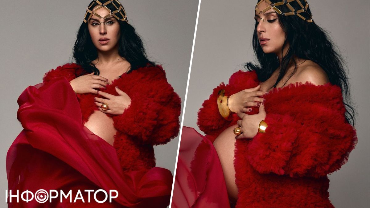 Певица Джамала последует примеру Рианны и кичится обнаженным животиком, украшая его нарядами из дорогих тканей и перьев. Певица Джамала следует примеру Рианны и демонстрирует обнаженный животик, украшая его нарядами из дорогих тканей и перьев.