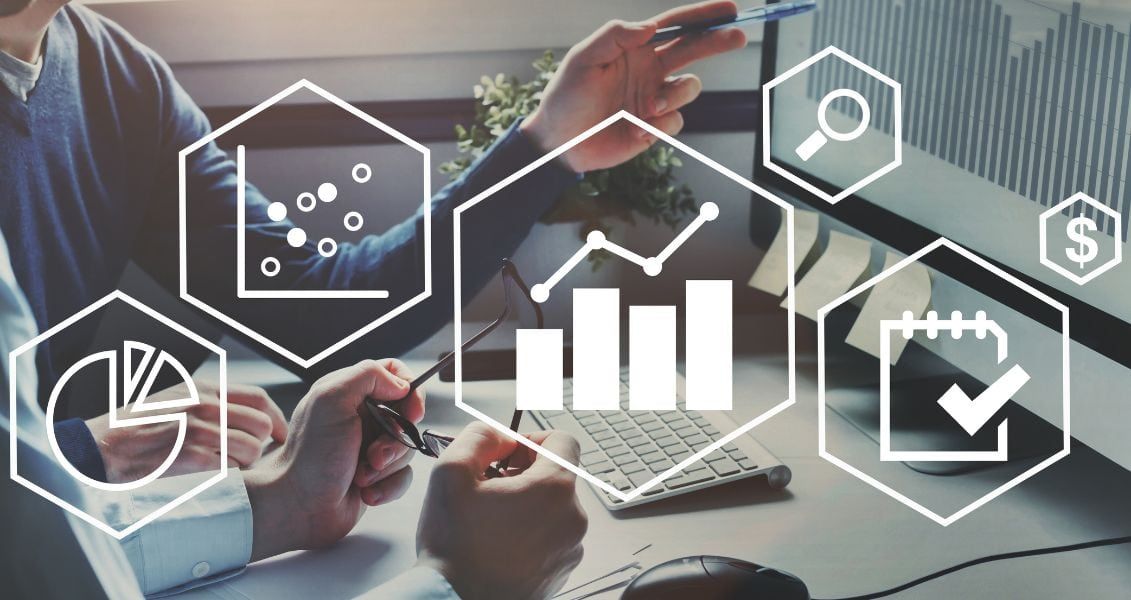 Фінансові працівники відіграють важливу роль в економіці країни Фінансові працівники відіграють важливу роль в економіці країни