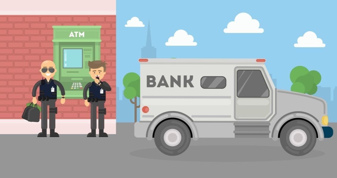 Інкасатором не має право бути той, хто не служив у армії та не пройшов спеціалізовані курси