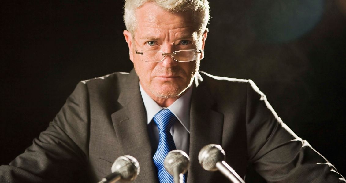 Присоединяйтесь ко дню ораторов: посещайте новые семинары, запасайтесь знаниями, выходите на сцену и преодолевайте свои страхи, рассказывайте другим о своих проигрышах и победах в этой сфере