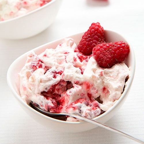 Благодаря современным технологиям выращиванием малины можно наслаждаться круглый год