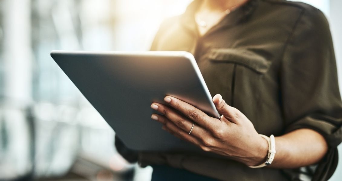 Міжнародний день оновлення біографії – це не просто оновлення кількох рядків тексту, це можливість відсвяткувати свій шлях, підготуватися до майбутнього і переконатися, що ваша присутність в Інтернеті точно відображає те, ким ви є сьогодні