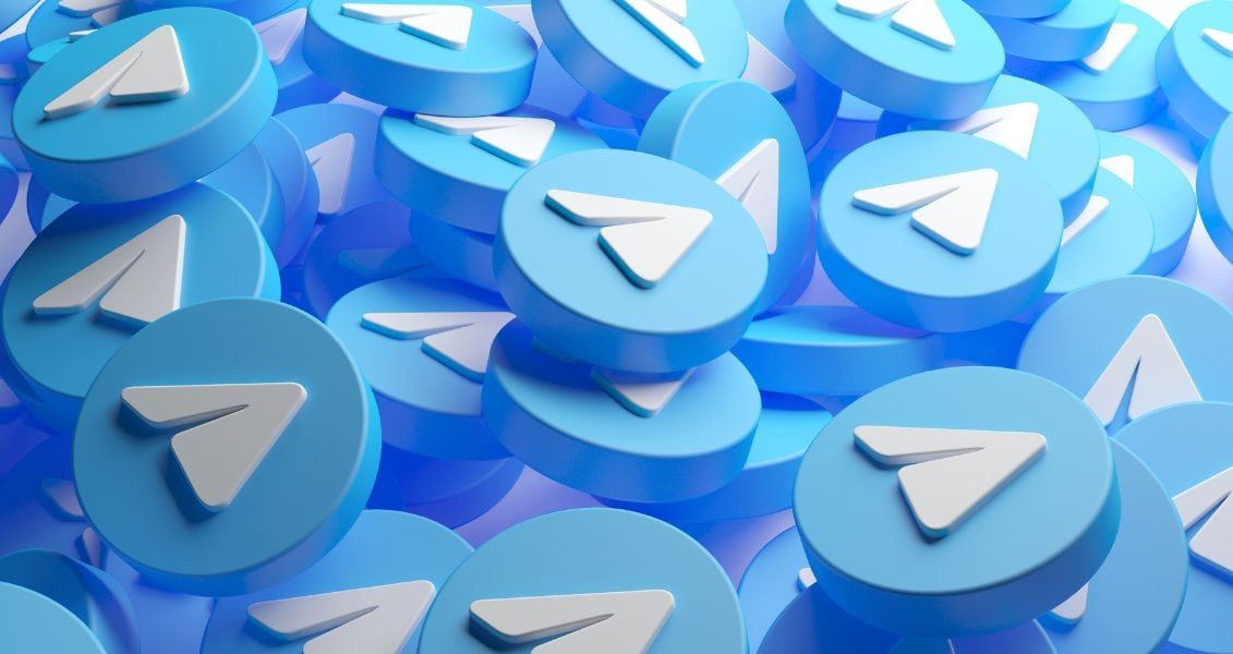 Продолжается работа над переводом мессенджера на разные языки для разных операционных систем