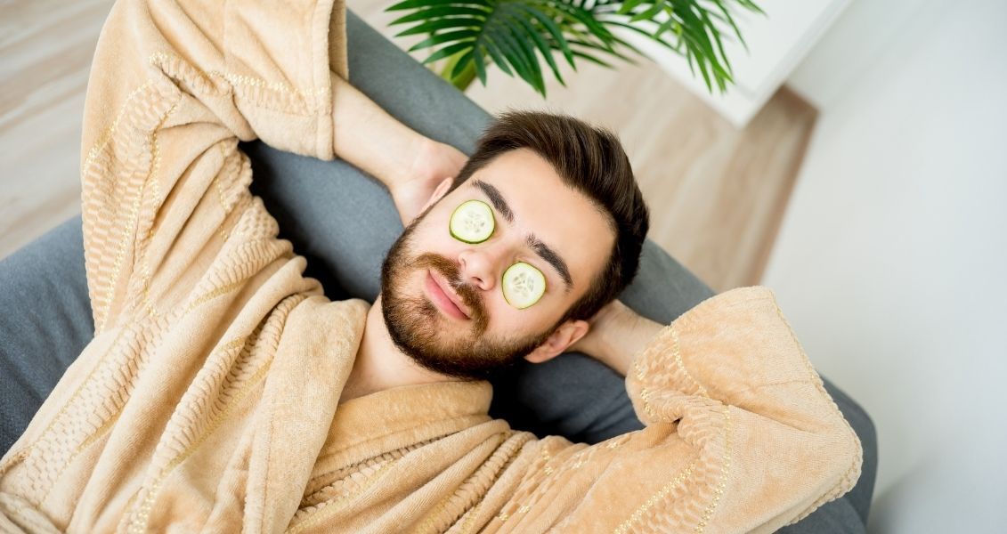 Ми всі мріємо, щоб наші українські найкращі, наймужніші та героїчні чоловіки знову доглядали за собою або робили все, що дозволяло мирне життя