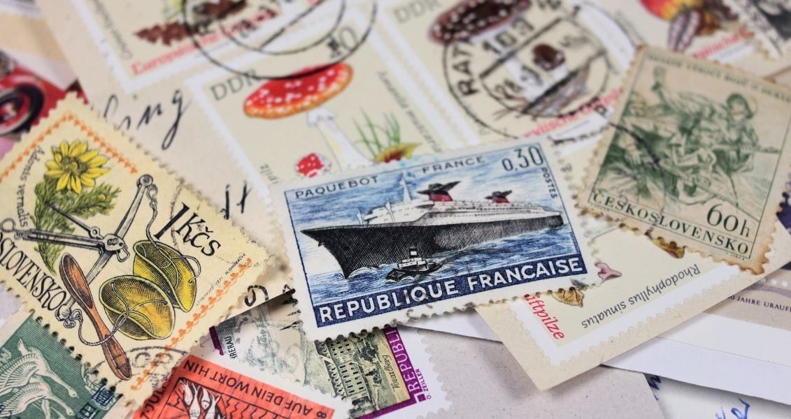 Украинская филателия имеет свой самобытный стиль и традиции, представленная многочисленными тематическими подборками почтовых марок Украинская филателия имеет свой самобытный стиль и традиции, представленная многочисленными тематическими подборками почтовых марок