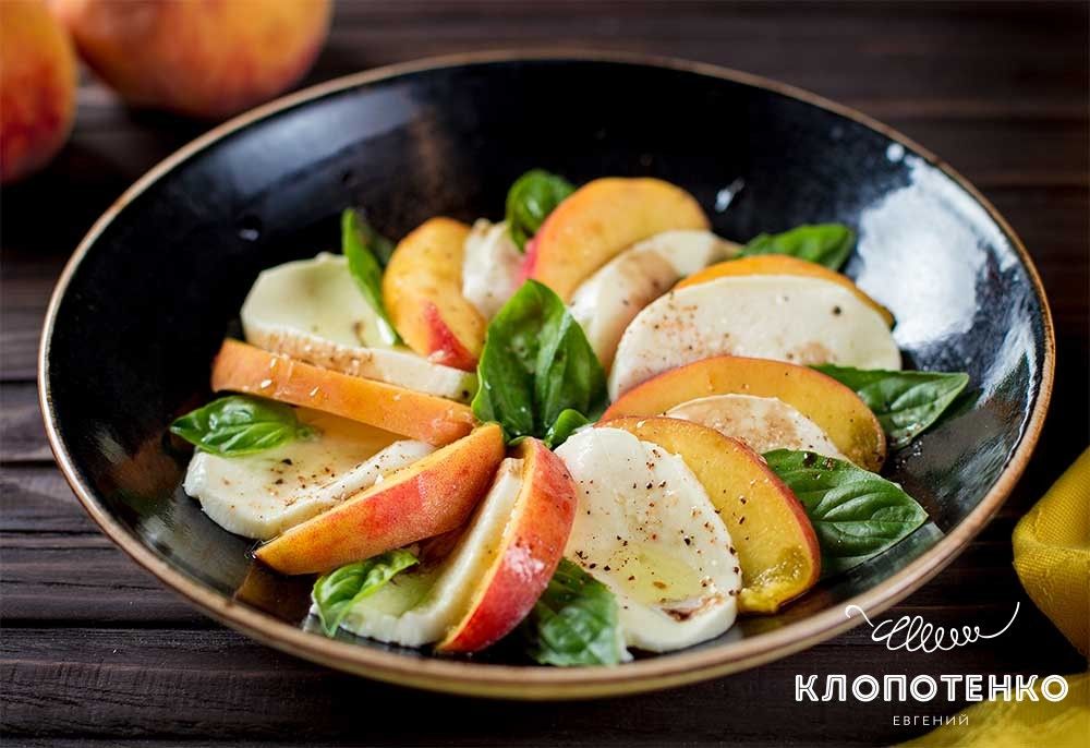 Этот салат получает первенство по простоте приготавливая!