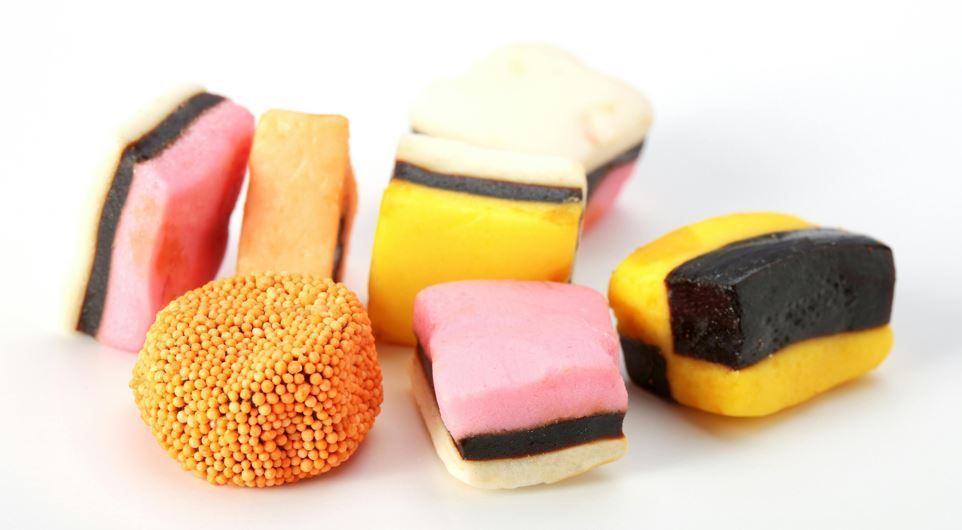 любители солодки могут не осознавать, что конфеты могут влиять на определенные органы и лекарства.