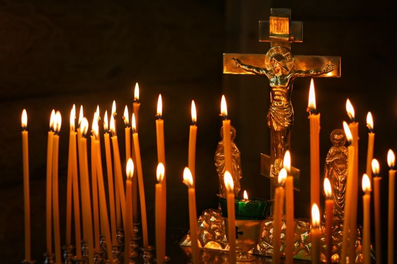 День поминания родстенников. Религия