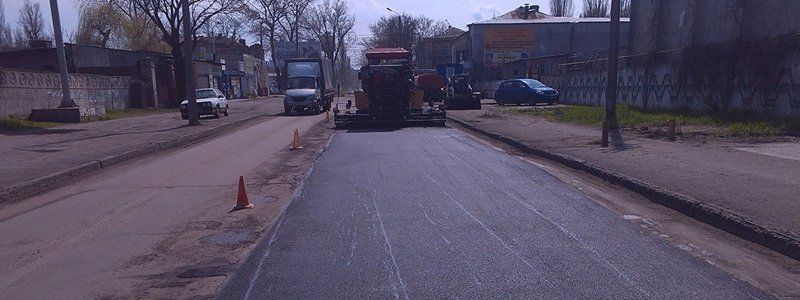 Днепропетровские дороги: миллионы гривен и никаких гарантий…