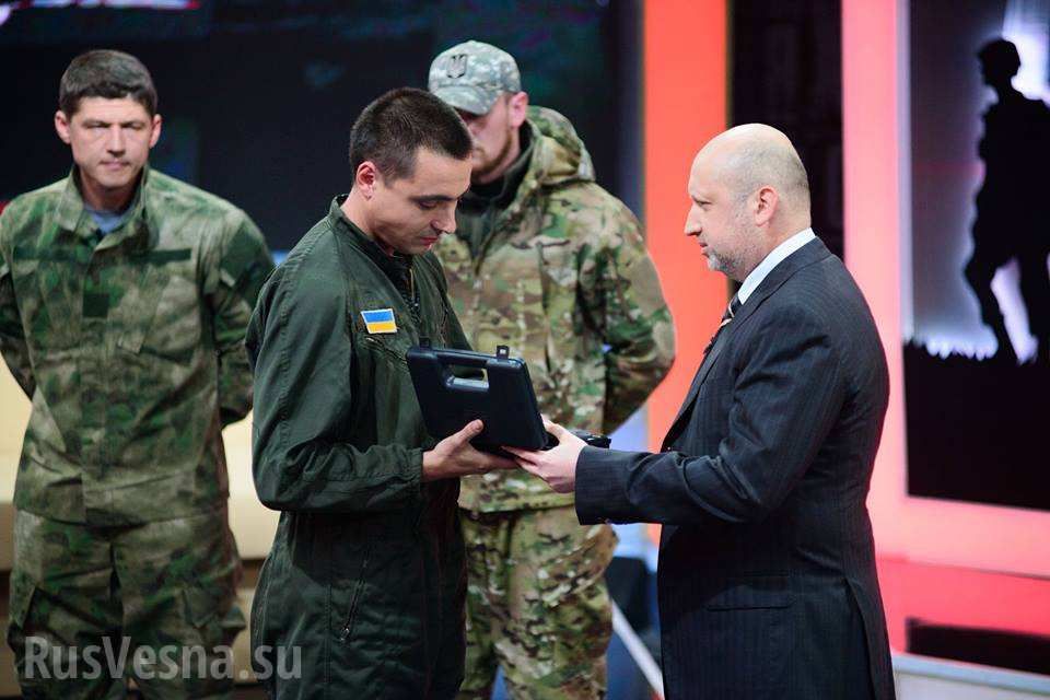 gnom_kiborg_turchinov