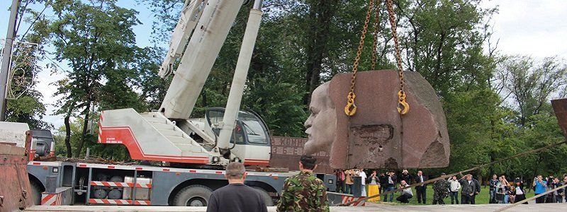 Как будут переименовывать Днепропетровск и его улицы и кто за это заплатит