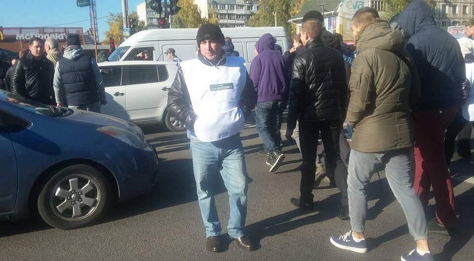 12193358_894930380627344_5416716776520274677_n