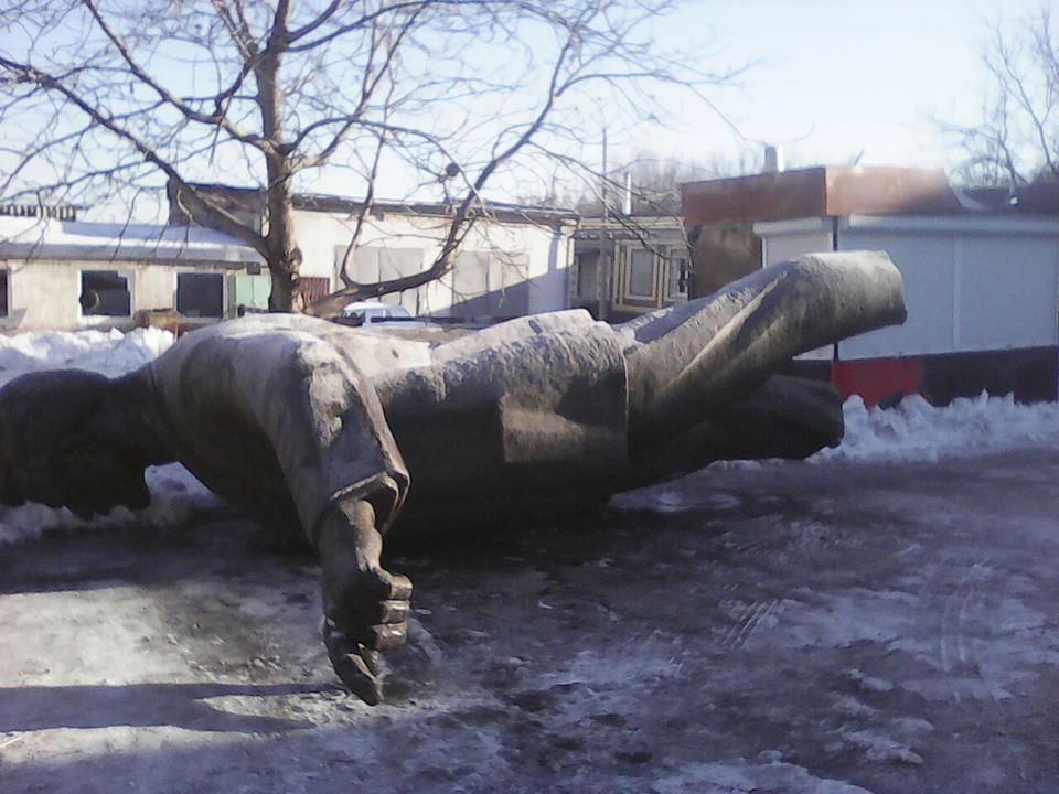 12647059_926351477471856_3353394220356086850_n