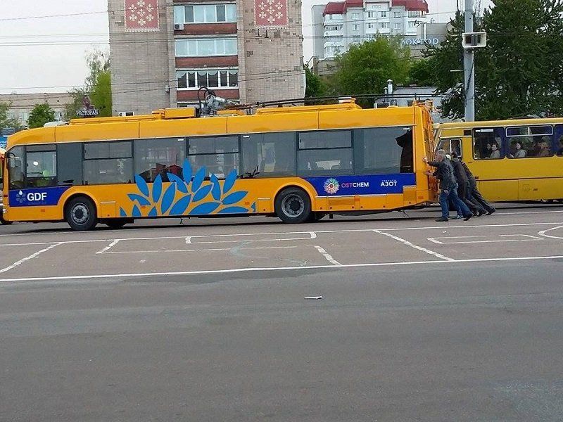 Нові автобуси для Черкас не їздять