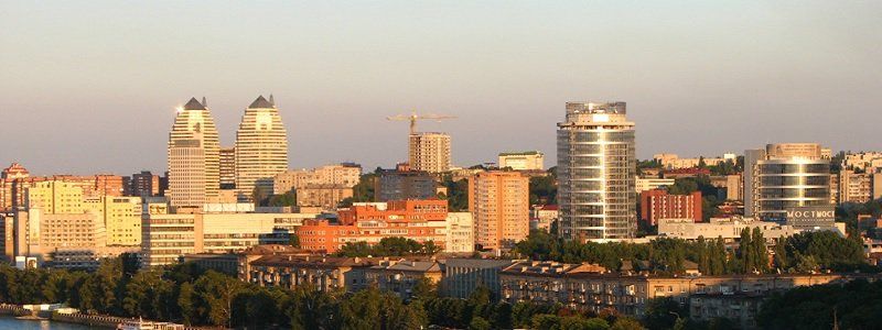 Днепропетровск узаконивает отношения с предпринимателями
