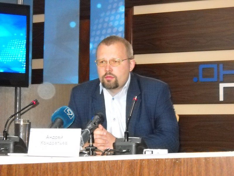 и. о. начальника ГУ Госпродпотребслужбы Украины в Днепропетровской области Андрей Кондратьев