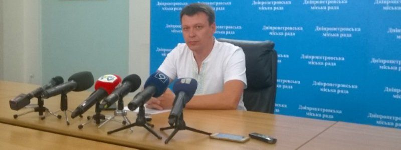 Руслан Мороз: «Рекламные конструкции сократим в четыре раза»