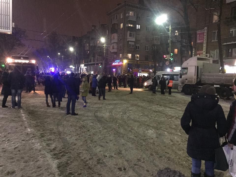 Перекрытие пр. Богдана Хмельницкого в Днепре