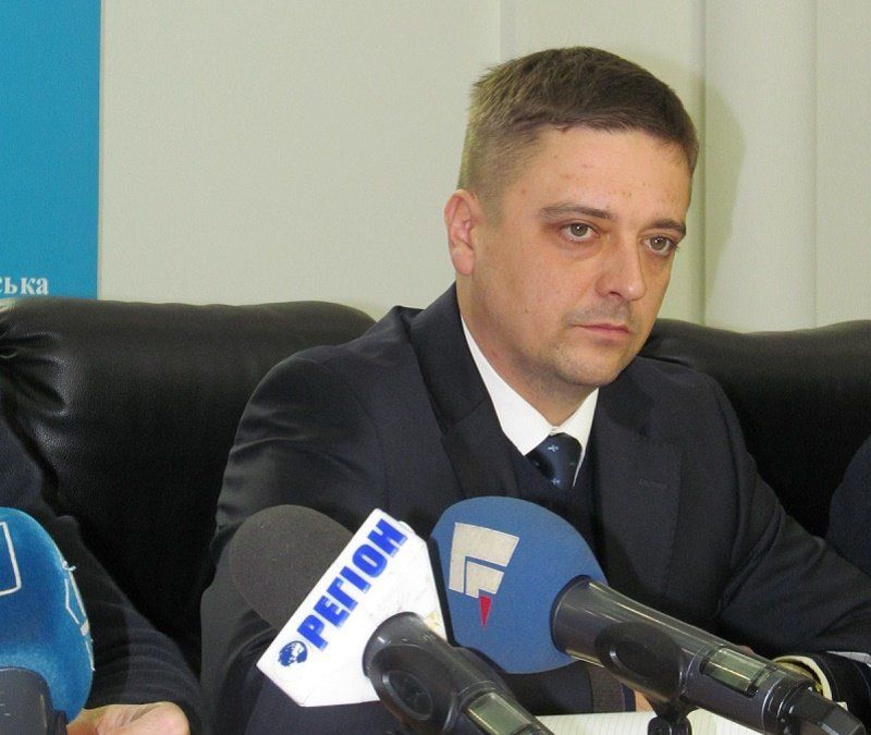 В Днепре собираются побороть «наличку» в школах 2