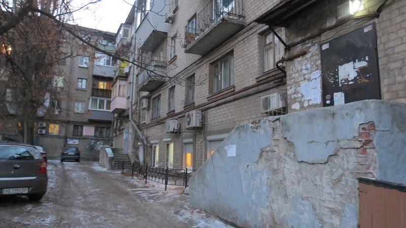 Днепровский штаб «Партии политики Путина» задолжал за воду 620 гривен 2