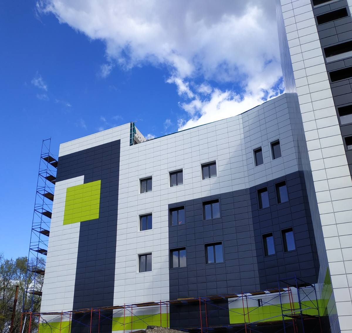 3 года и 409 миллионов: долгострой «Трудовые резервы» от ДнепрОГА продолжает съедать бюджет 4