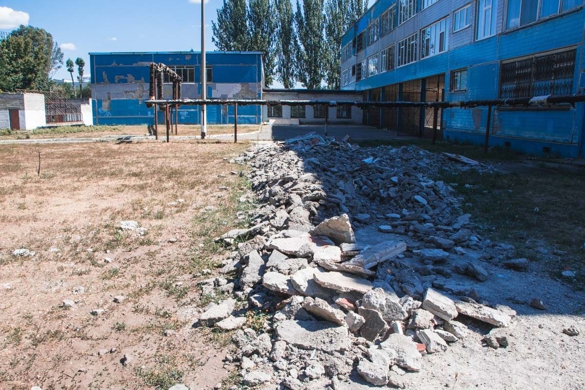 Выборы в Днепре: проблемы депутата Икола и его избирателей 7