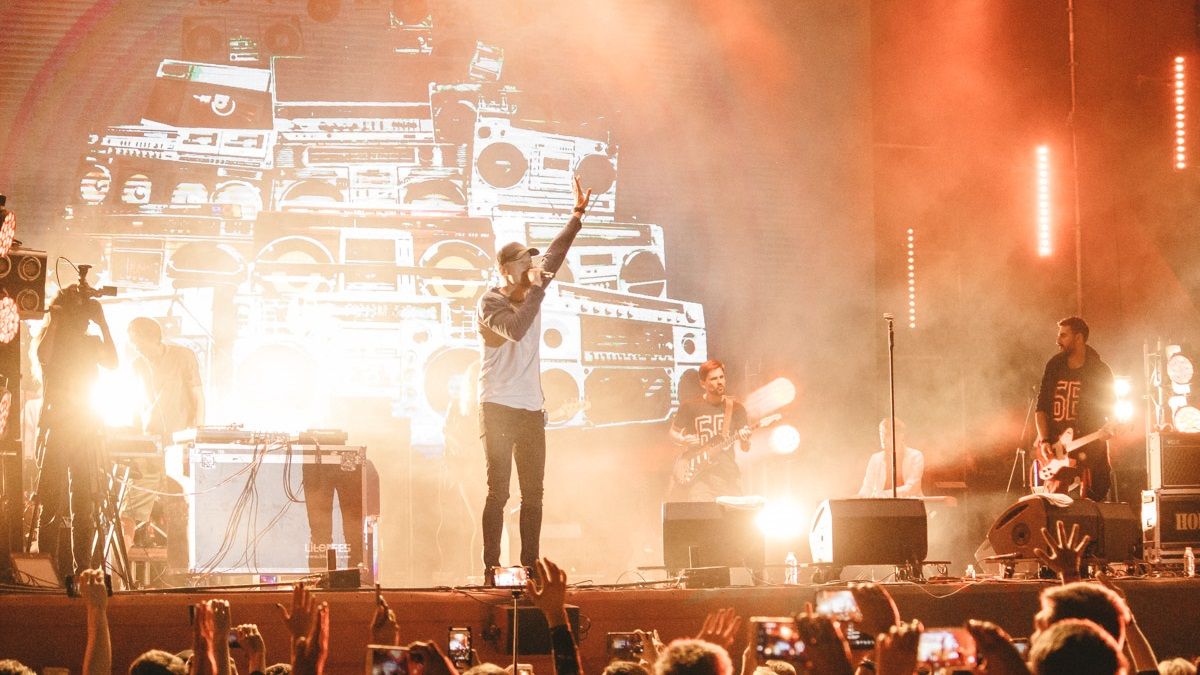 В Днепре пройдет фестиваль «БеZVIZ Pre-party 1.5»: кто выступит и сколько на него потратят