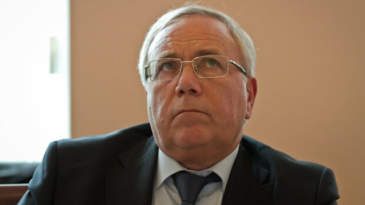 Предприятия мэрии Вилкула в Кривом Роге покупают топливо у донецкой фирмы с уголовным прошлым