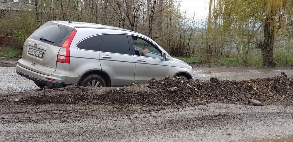 Выборы в Днепре: прогулы, драки и скандалы депутата Суханова 2