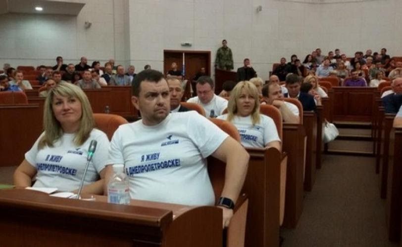 Выборы в Днепре: прогулы, драки и скандалы депутата Суханова 8