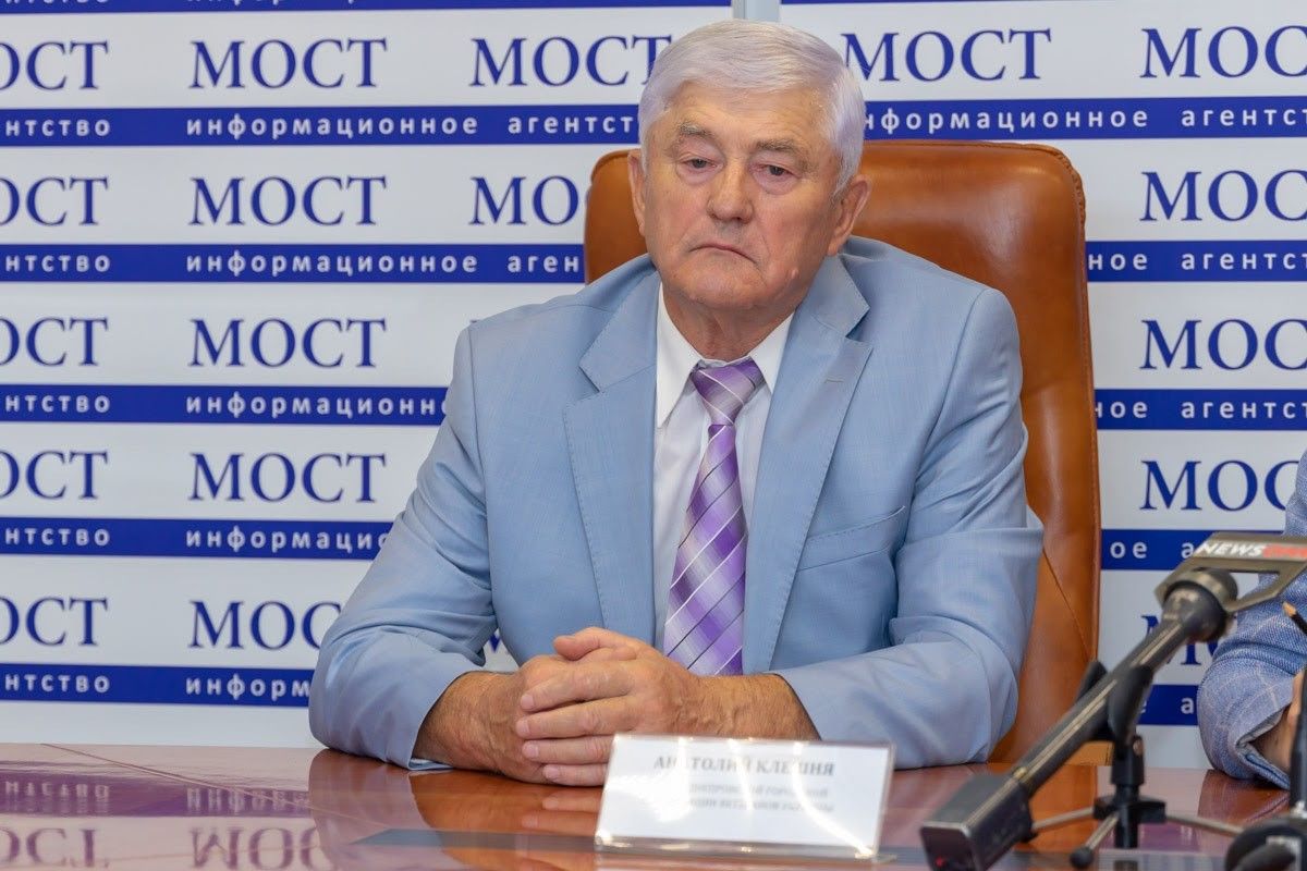 Доска памяти и письмо ветерану: Геннадий Гуфман рассказал, как Днепропетровщина отпразднует освобождение от фашистов 6