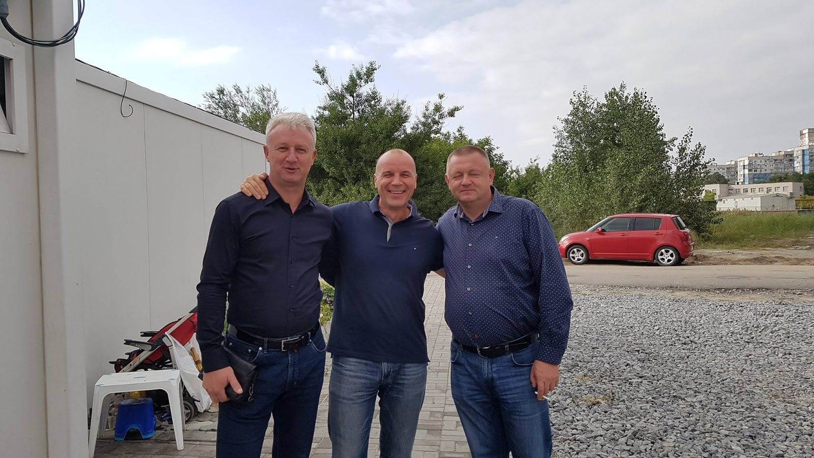 Выборы в Днепре: теплые подъезды от Олега Максюты 3