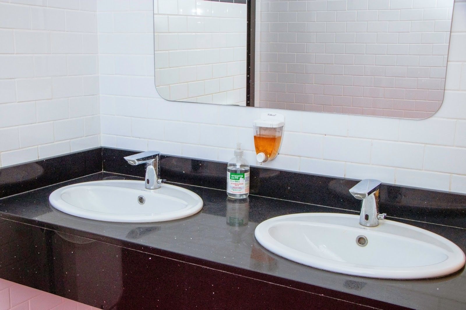 Врачи в школах и бесплатный проезд: как организована учеба в Днепре в период карантина 2