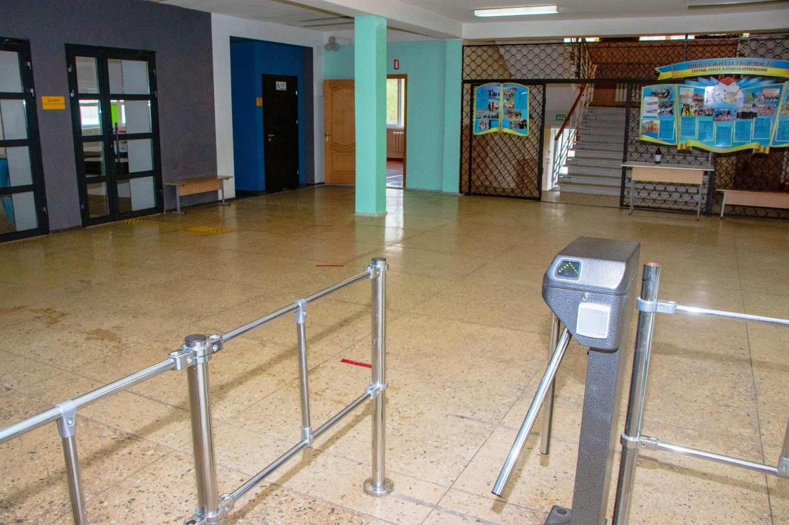 Врачи в школах и бесплатный проезд: как организована учеба в Днепре в период карантина 5