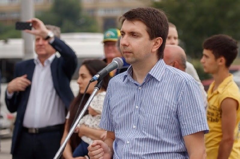 Выборы в Днепре: как работал секретарь горсовета Александр Санжара 5