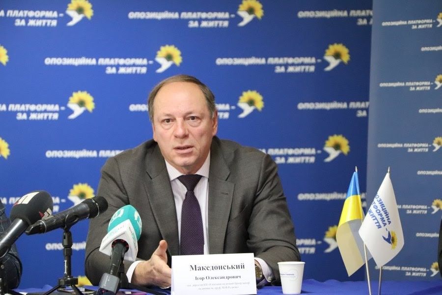 Известные врачи Днепропетровщины разработали программу спасения сельской медицины 1