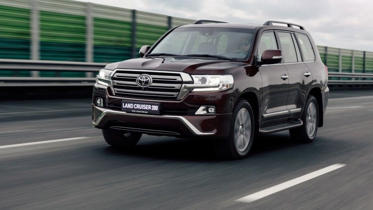 Вместо 57 ИВЛ: на авто и охрану чиновников облсовета и ДнепрОГА потратили 63,8 миллиона гривен 4