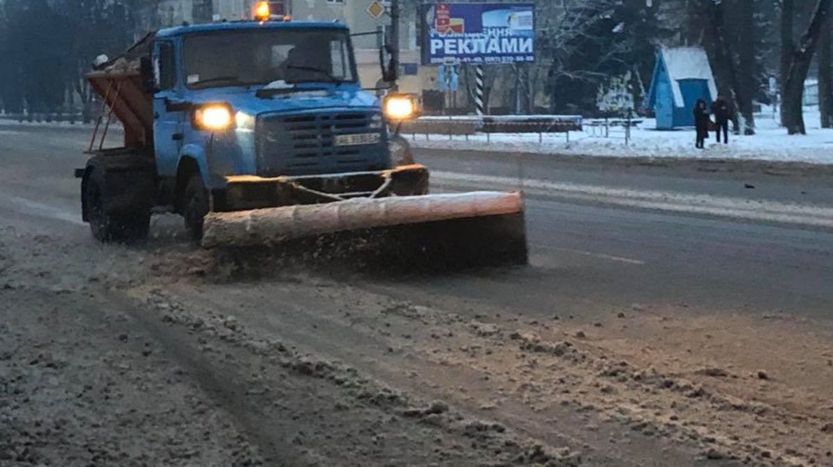 В Кривом Роге на уборку улиц от снега и мусора хотят потратить 100 миллионов