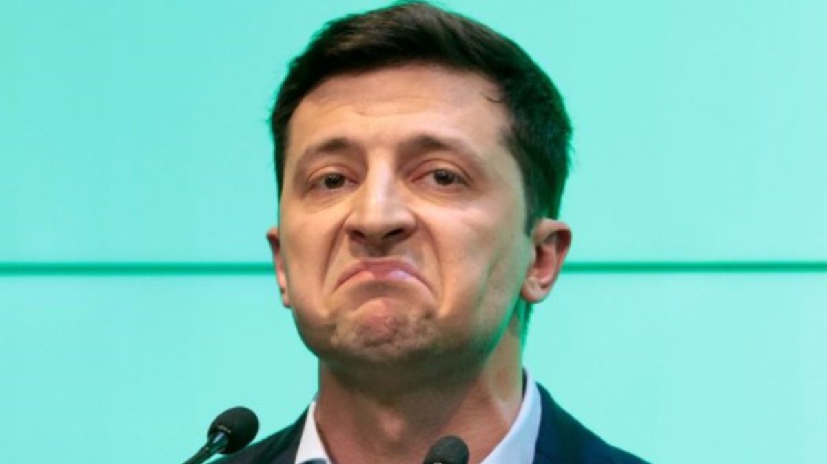 Рейтинг Слуг народа и Зеленского катастрофически упал: опрос украинцев от КМИС