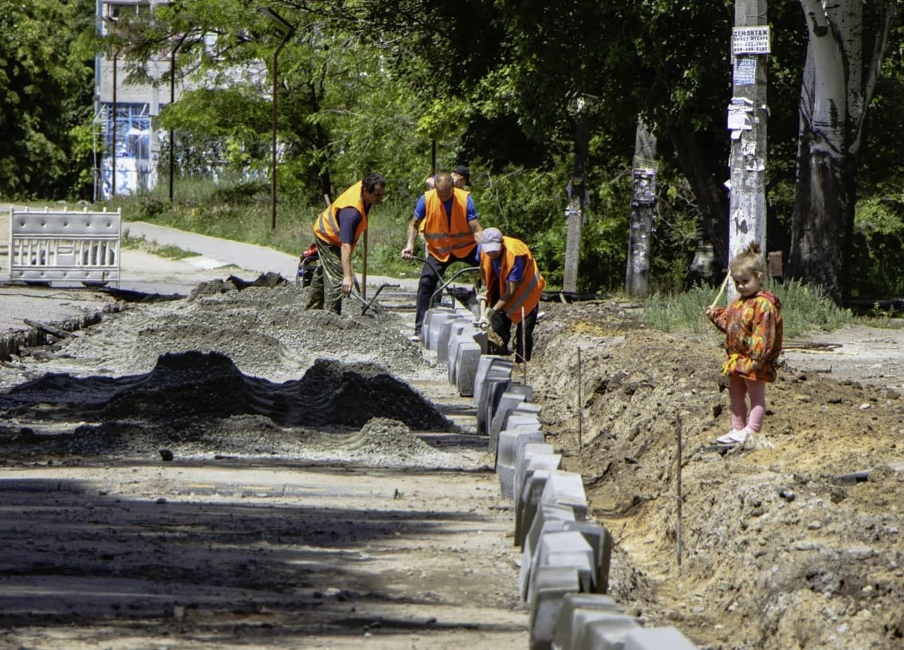 Где в Днепре отремонтируют дороги и канализацию за 64,6 миллиона гривен: ищи свой адрес 4