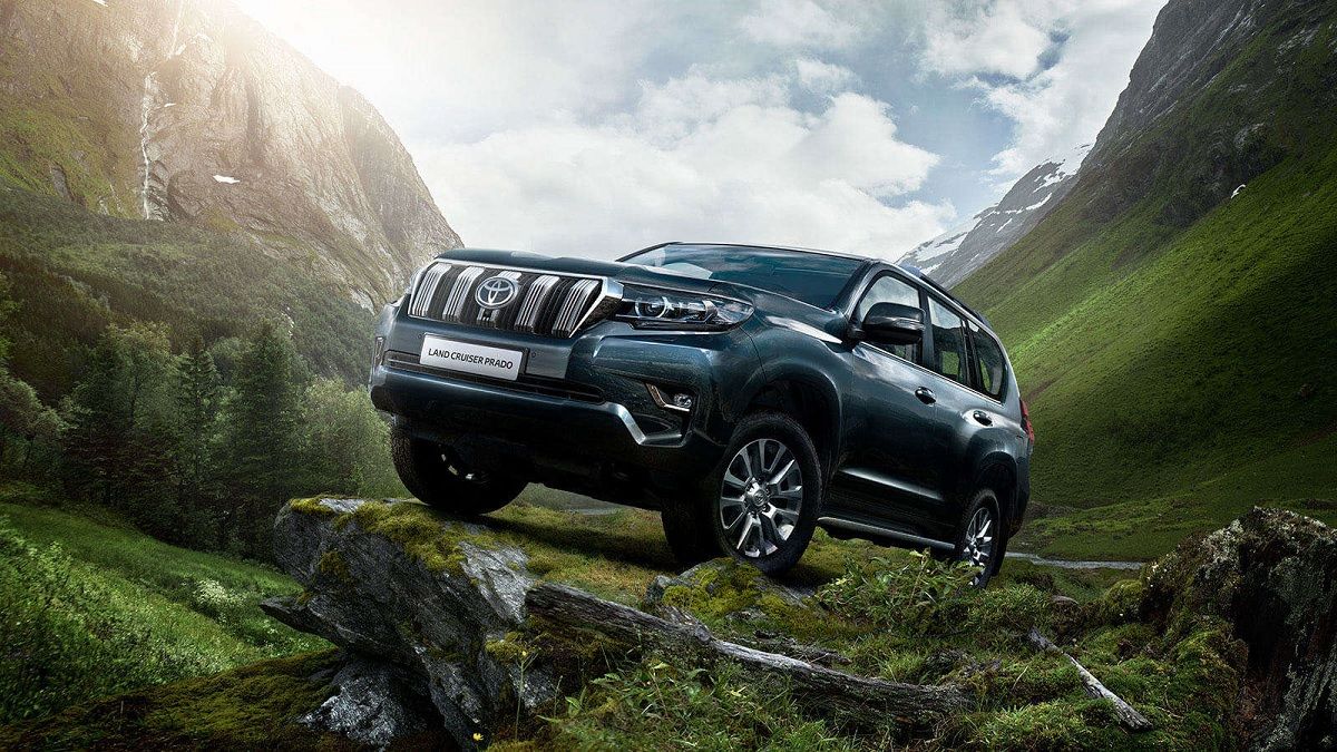 Кризис, да? Служба автодорог Днепропетровщины покупает внедорожник за 1,7 миллиона 1