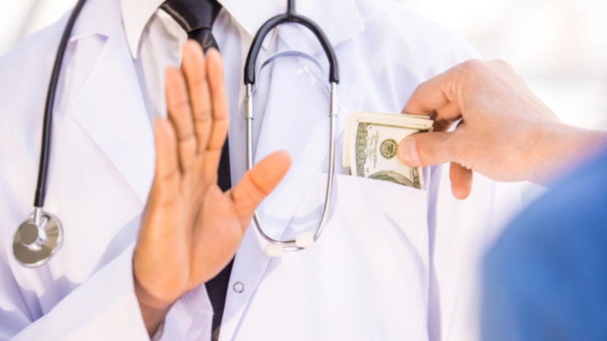 Офшоры и уголовные дела: у каких фирм Днепропетровский облздрав закупает оборудование за 4 миллиона