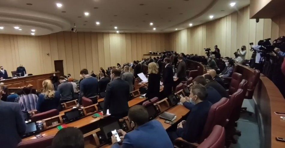 Договорняки и «тело на управлении Вилкула»: в Кривом Роге начал работу горсовет и мэр Павлов 1