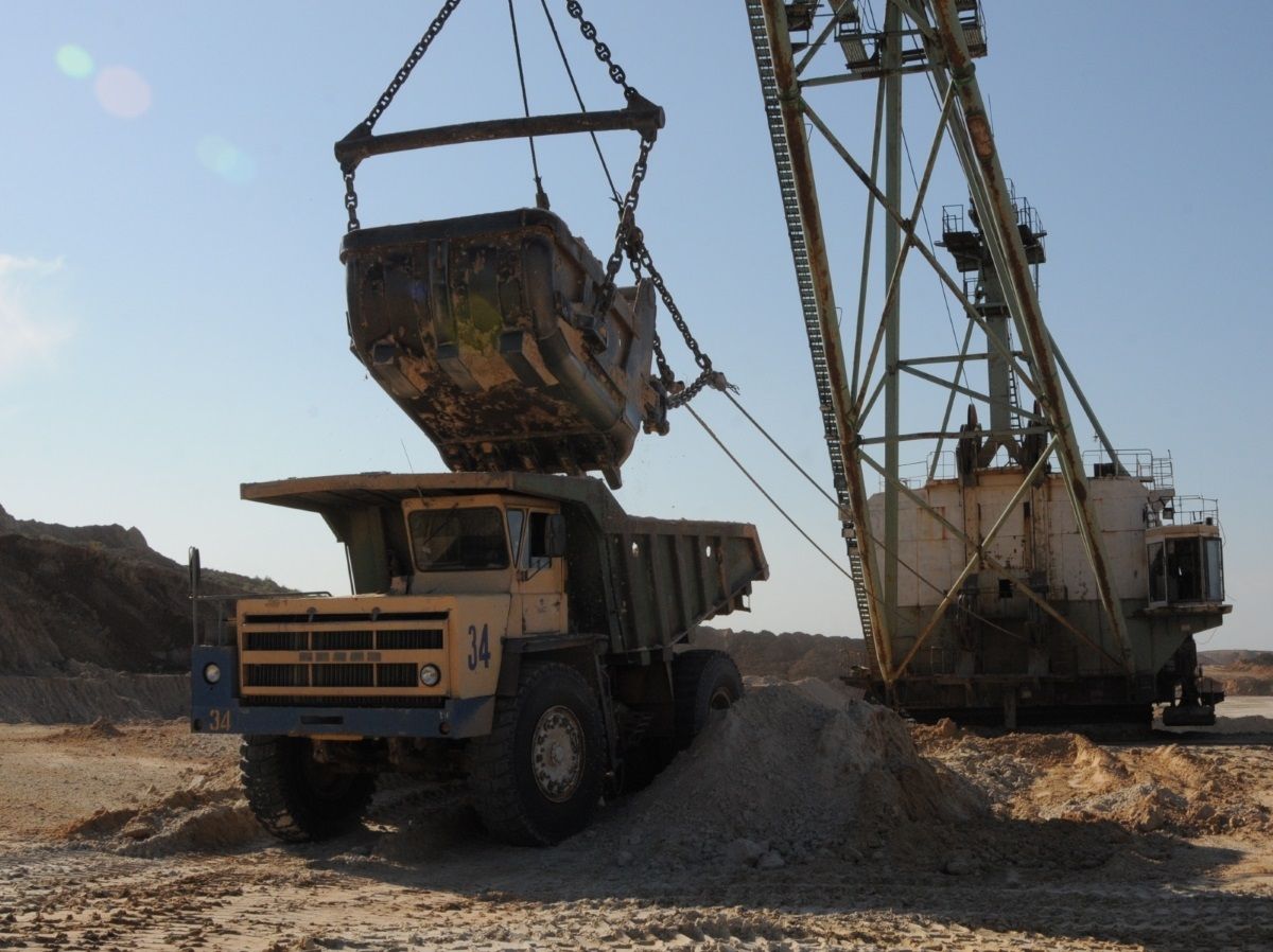 Под Днепром комбинат олигарха Фирташа уничтожит тысячи гектаров сельхозземли: в чем дело 2