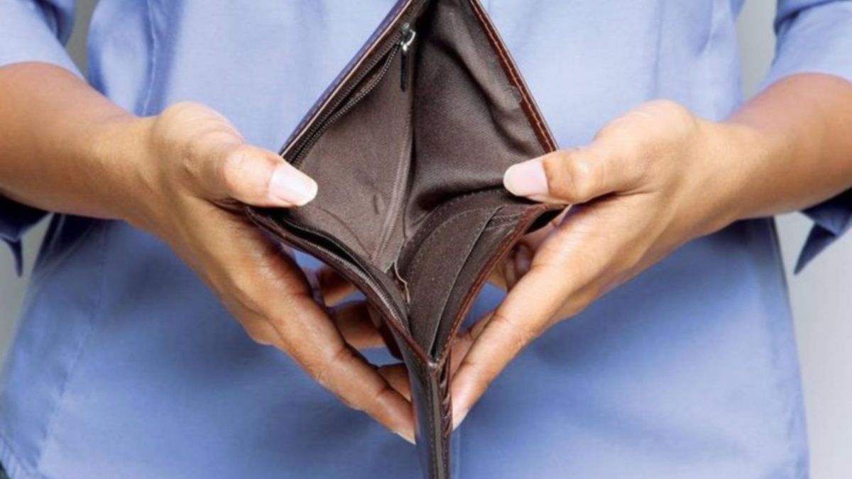 Сколько жителей Киева потеряли доход из-за зимнего локдауна: опрос R&B Group