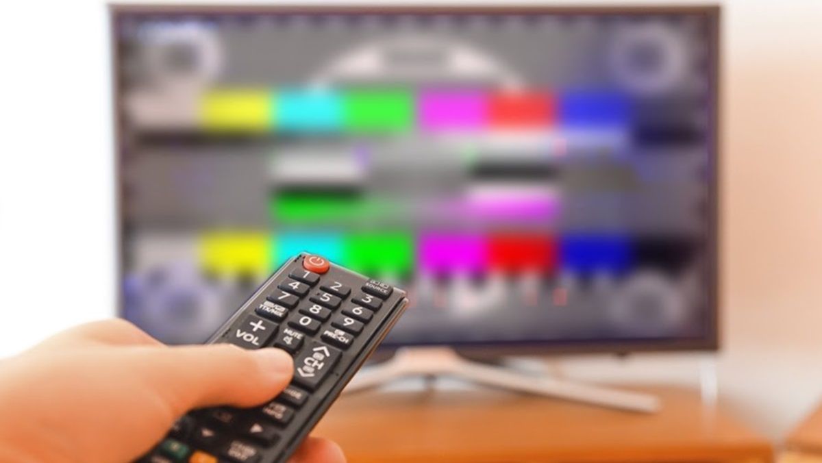 НСЖУ выступает против блокировки телеканалов в Украине и будет обращаться в международные организации