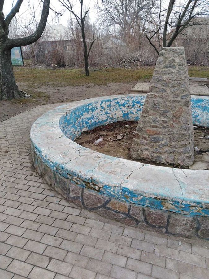 В Марганце за 5,6 миллиона реконструируют «отремонтированный» сквер: что там будет 3