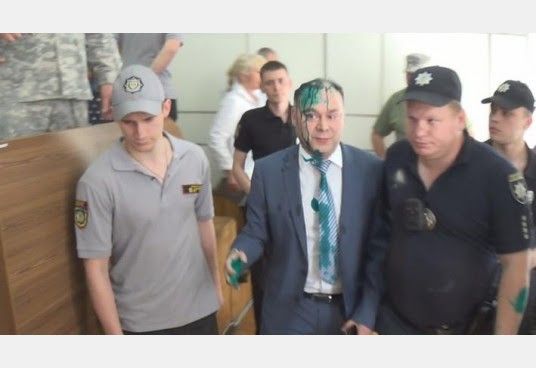 Партия Коломойского, миллионы в кармане и «война» с Фисаком: чем известен мэр Никополя Александр Саюк 4