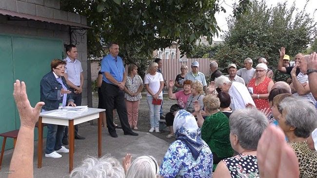 Партия Коломойского, миллионы в кармане и «война» с Фисаком: чем известен мэр Никополя Александр Саюк 7