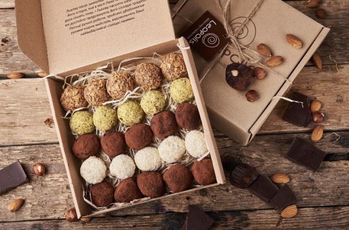 Что в Днепре подарить за 200-300 гривен на Международный женский день 8 марта 7